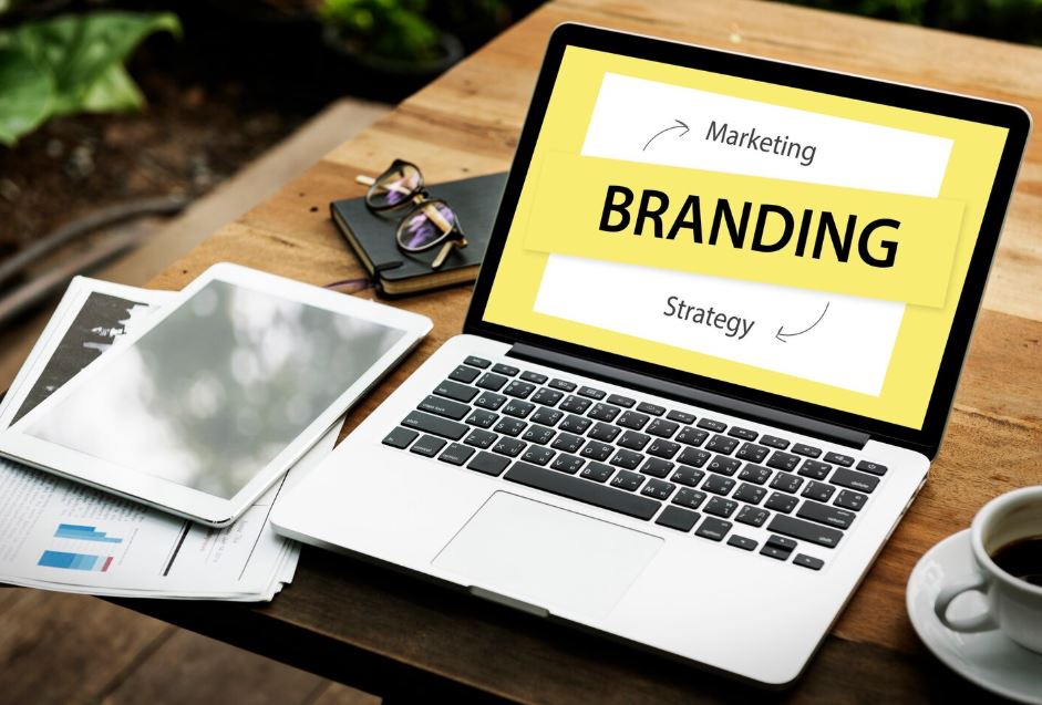 چرا برندها به سفیران وفادار نیاز دارند